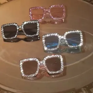 نظارات شمسيه مربعة - Square sunglasses