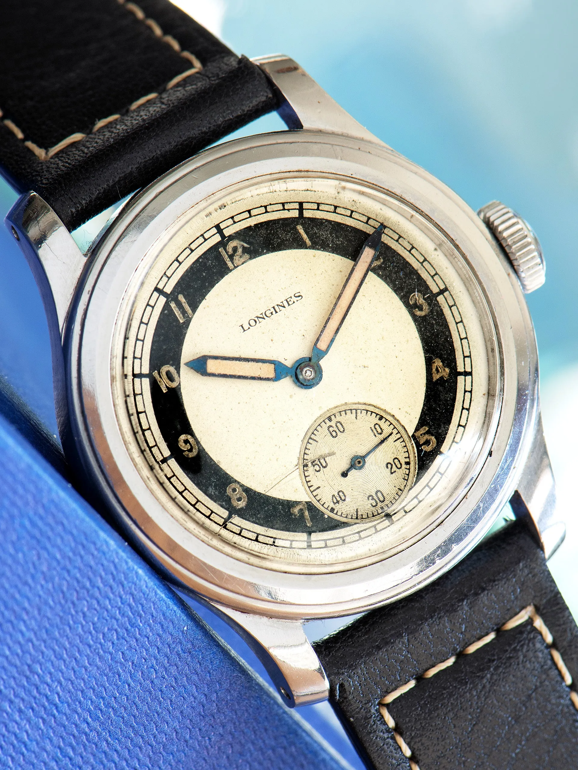 1941 Longines Dress Watch (Ref. 22582) Tuxedo Dial