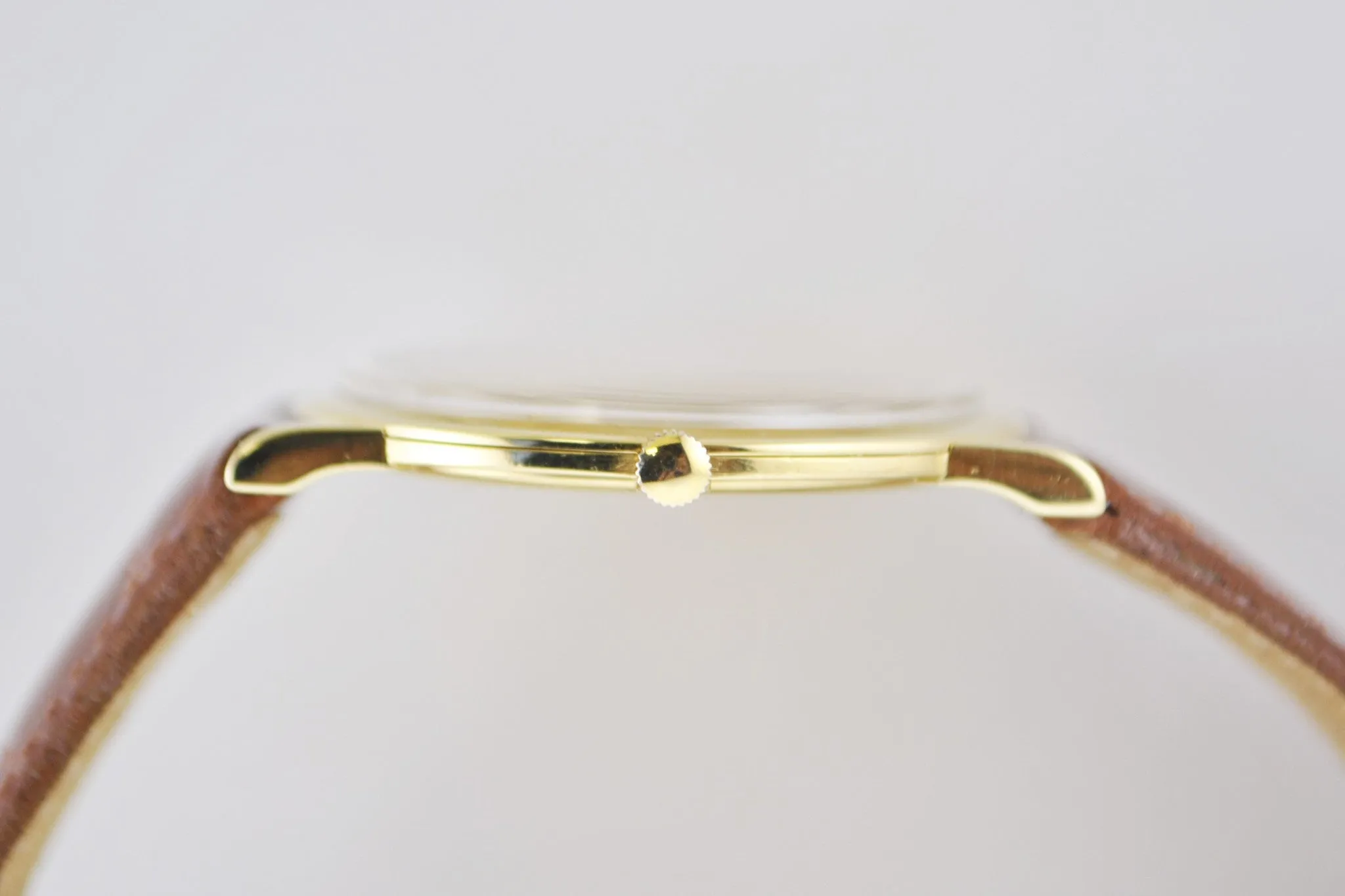 AUDEMARS PIGUET 18K Yellow Gold Vintage 1950's Men's Watch - $30K APR w/ COA!!!