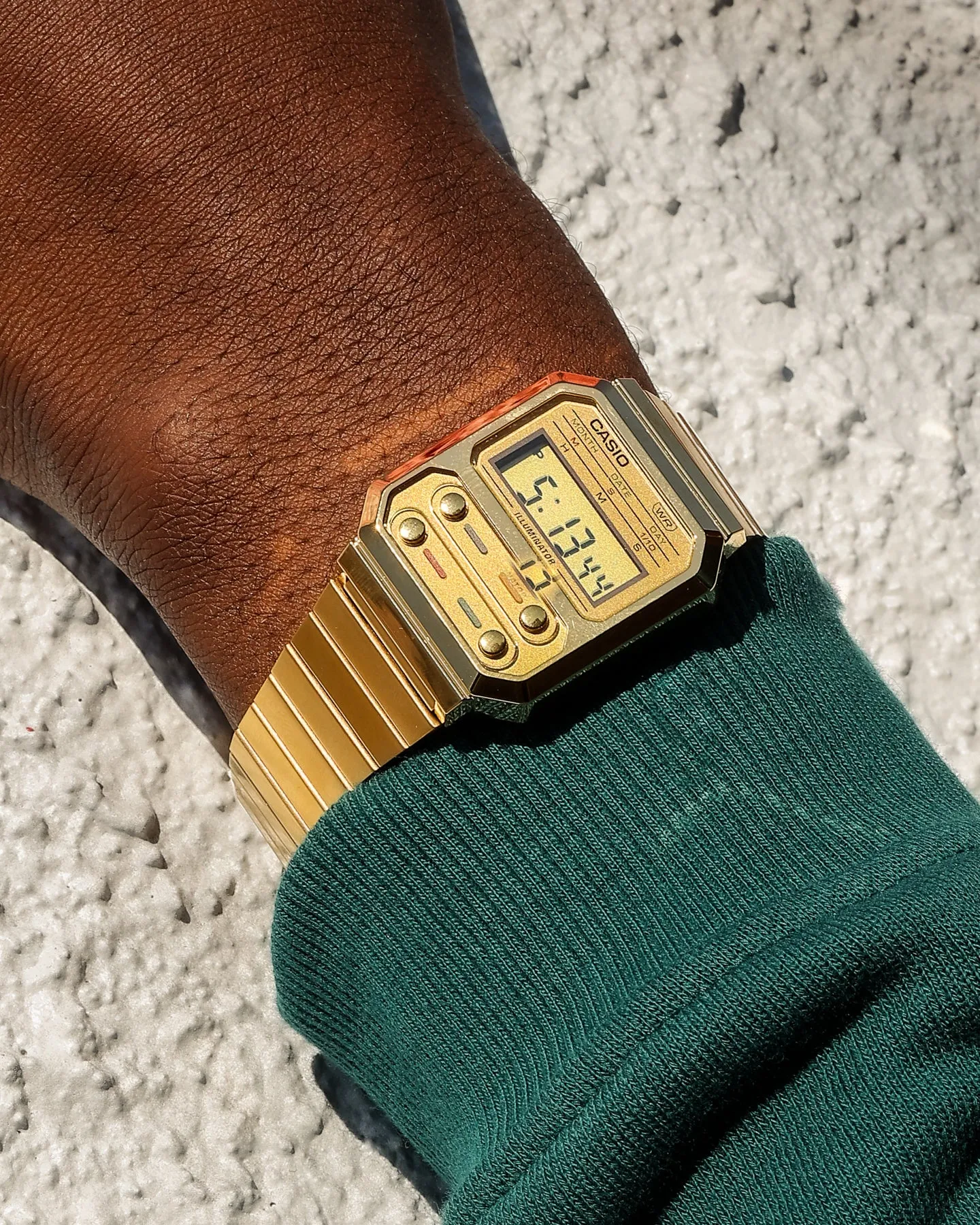 Casio A100WEG-9A Gold
