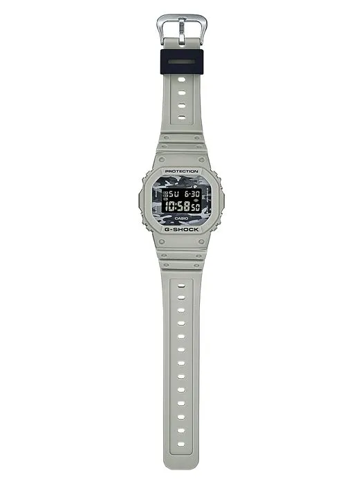 CASIO G-Shock Resin Band 200-meter water resistance #DW-5600CA-8ER