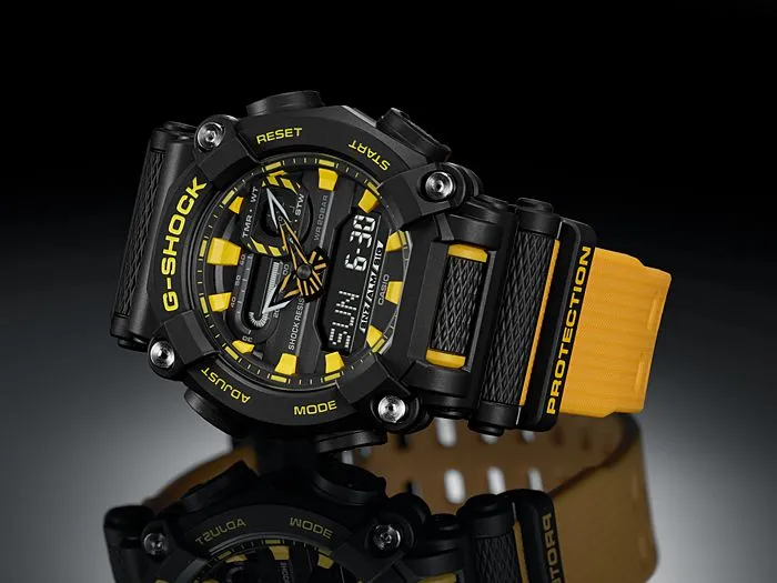 CASIO G-Shock Resin Band 200-meter water resistance #GA-900A-1A9ER