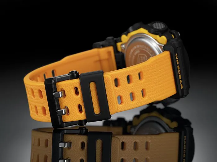 CASIO G-Shock Resin Band 200-meter water resistance #GA-900A-1A9ER