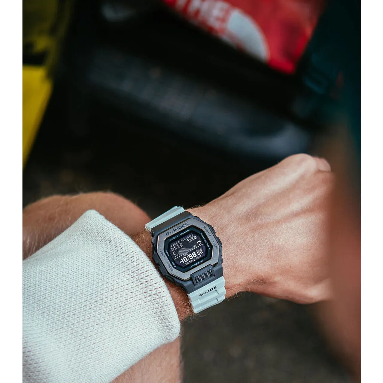 Casio GBX-100TT-8ER G-Shock Bluetooth Sportsline G-LIDE GBX-100 Color Model