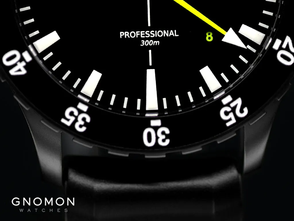 DSub10 Black