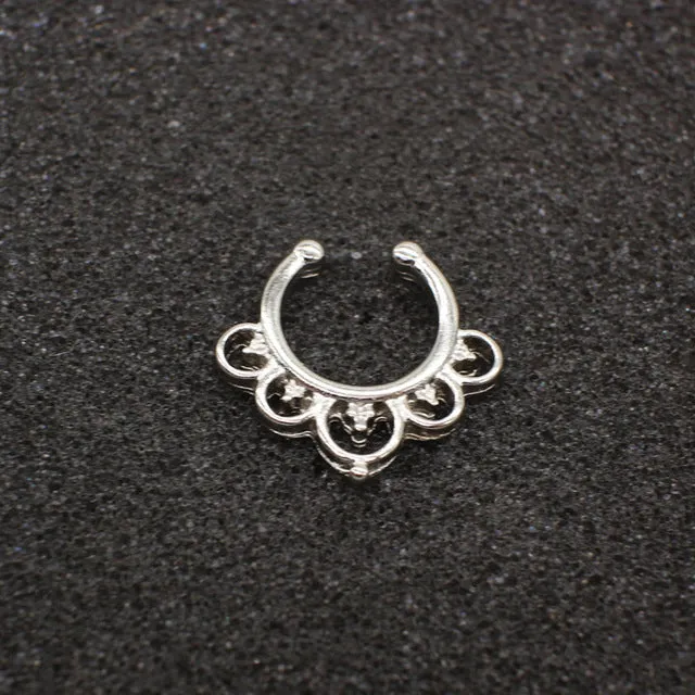 High quality metal fake nose ring Medical titanium jewelry clicker faux septum Piercing clip non Body Hoop For Women wholesale