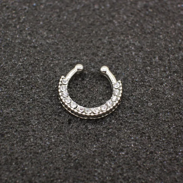 High quality metal fake nose ring Medical titanium jewelry clicker faux septum Piercing clip non Body Hoop For Women wholesale