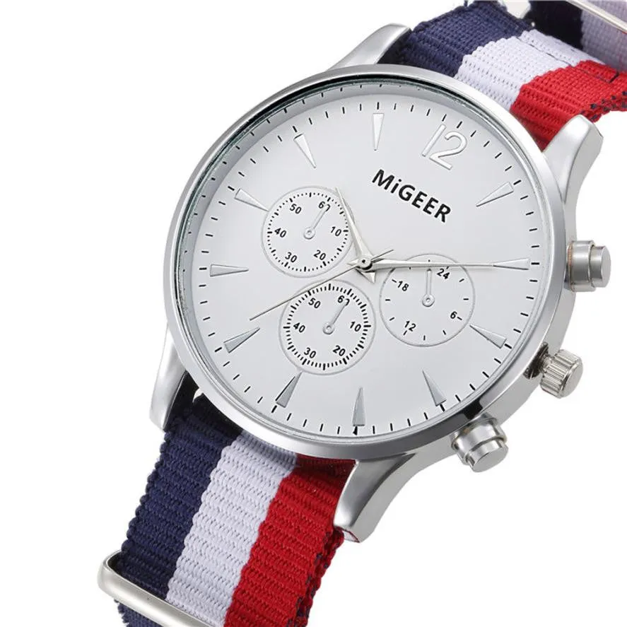 Men's Fashion wrist watch with slick Quartz movement